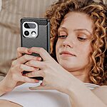 Πλάτη TPU για Realme 16 Pro+ 5G από OEM σε Μαύρο χρώμα με υφή Carbon Fiber και επιφάνεια brushed ανθεκτική στα δακτυλικά αποτυπώματα.